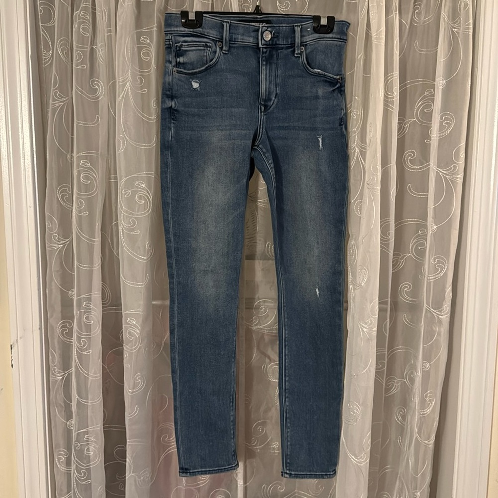 Express Mid Rise Legging
Size 6